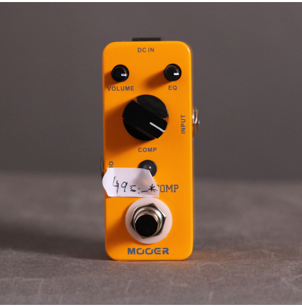 Mooer Yellow Comp USED - Good Condition - with Box no PSU